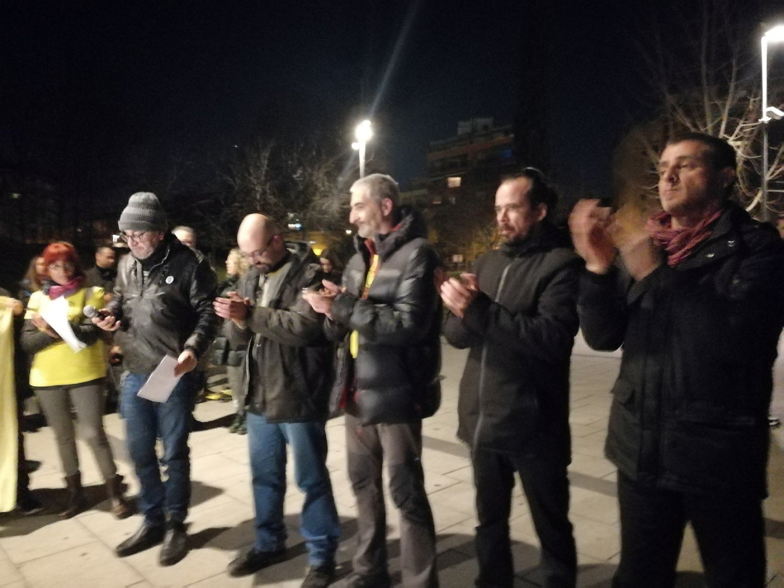 Emotiva rebuda dels últims detinguts del 23-S a Mollet