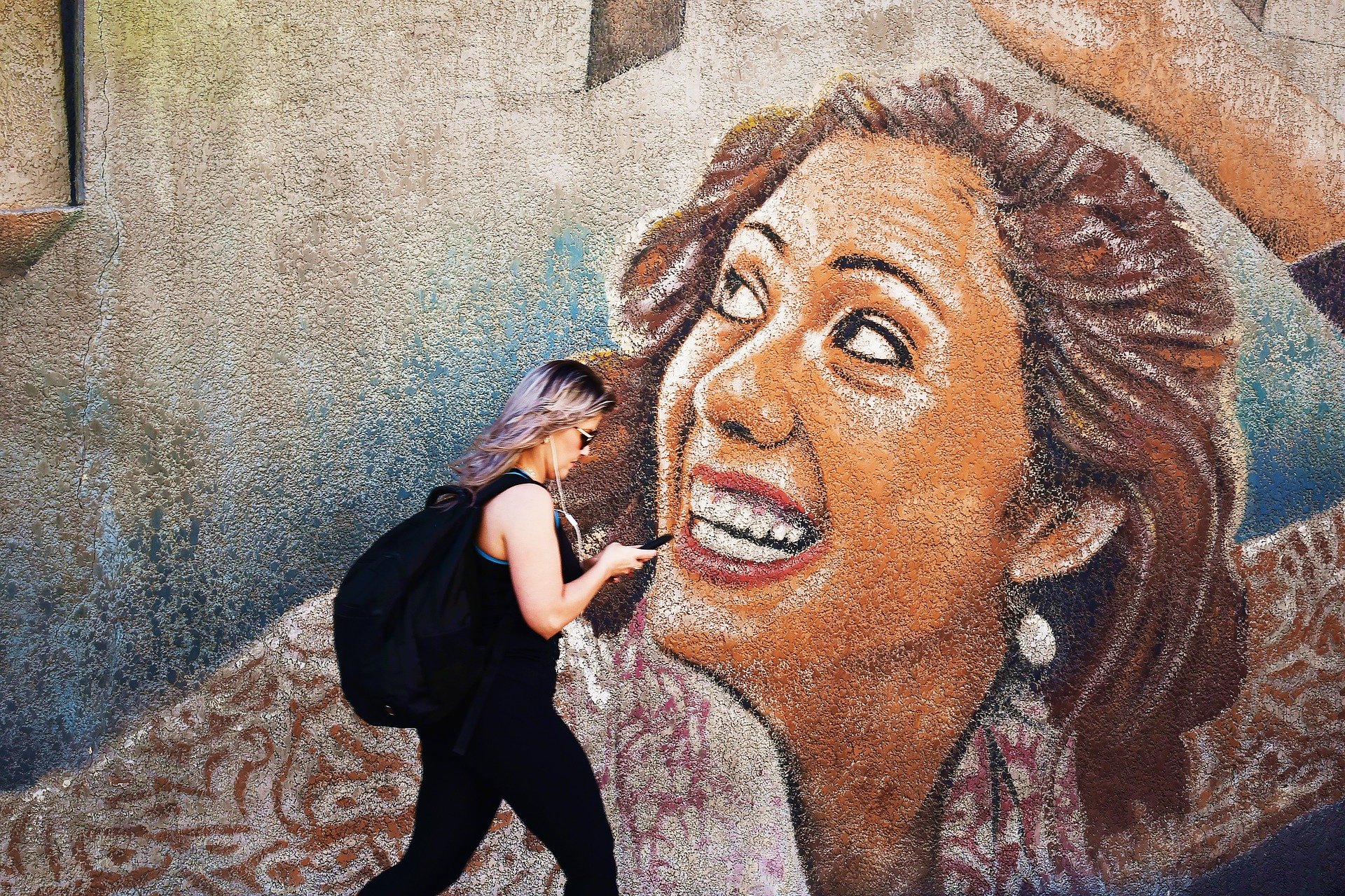 Portades que busquen les pessigolles al nou govern (abans que s'estreni)