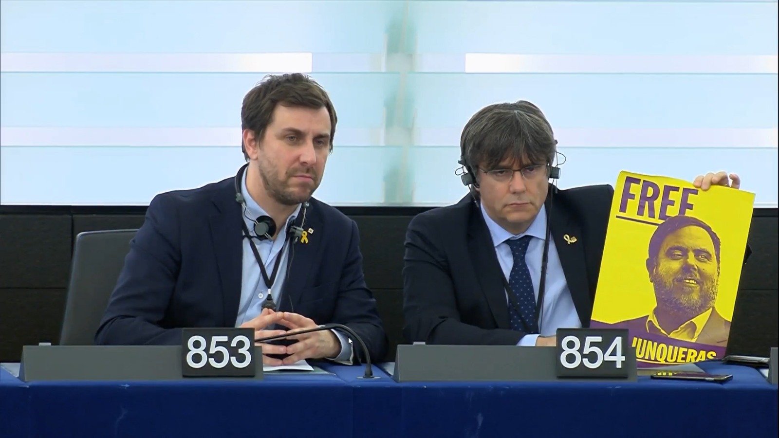 Video: Puigdemont's protest in the European Parliament over Junqueras's absence