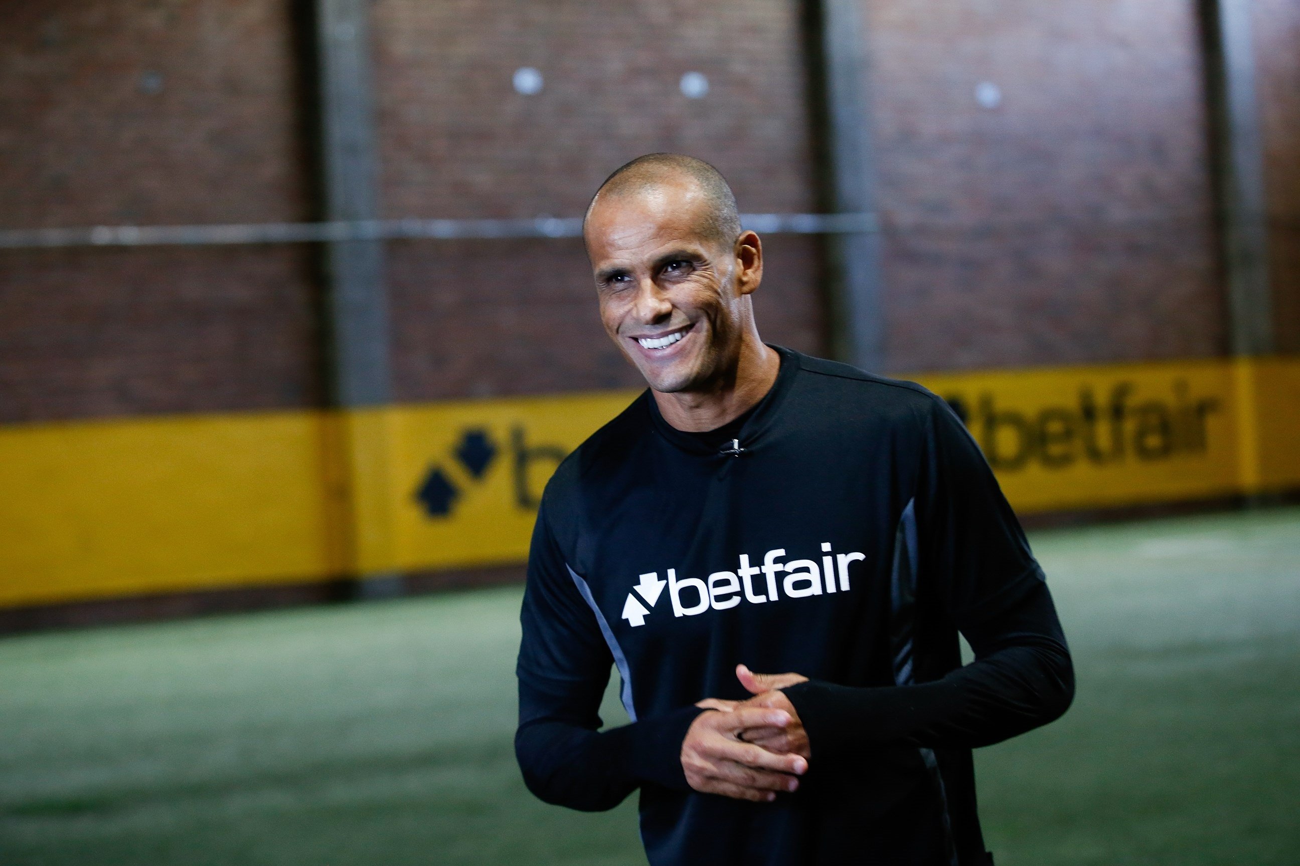 El Deportivo de La Coruña repite la jugada de Rivaldo y Bebeto y negocia en Brasil