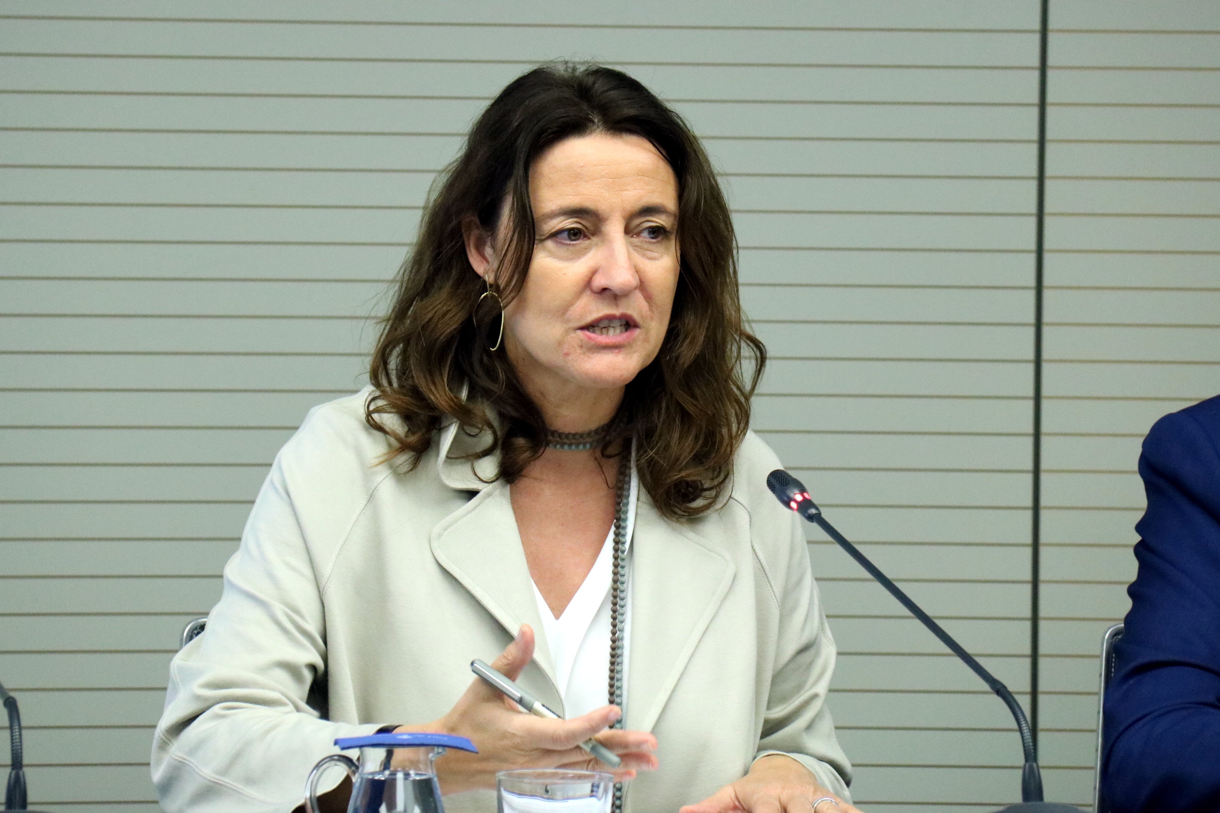 Conesa acusa a Colau de "manipular" los datos sobre las emisiones del Puerto