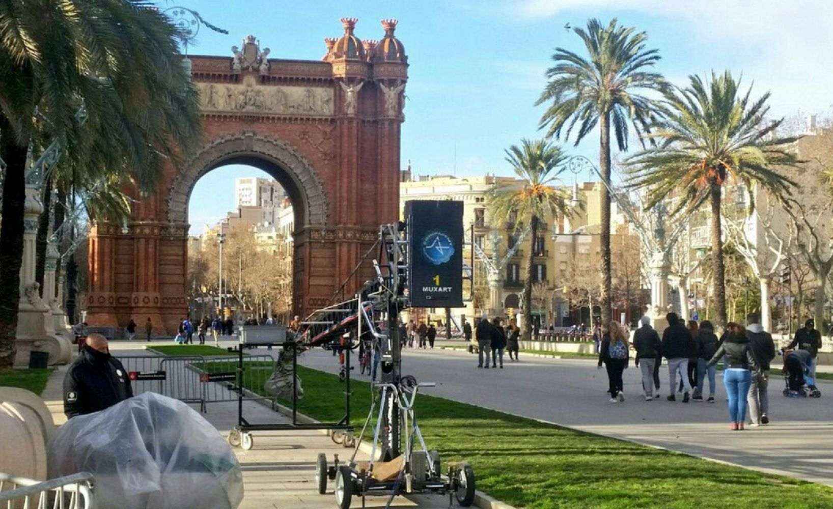 L'Arc del Triomf, preparat per a la mobilització del 6-F