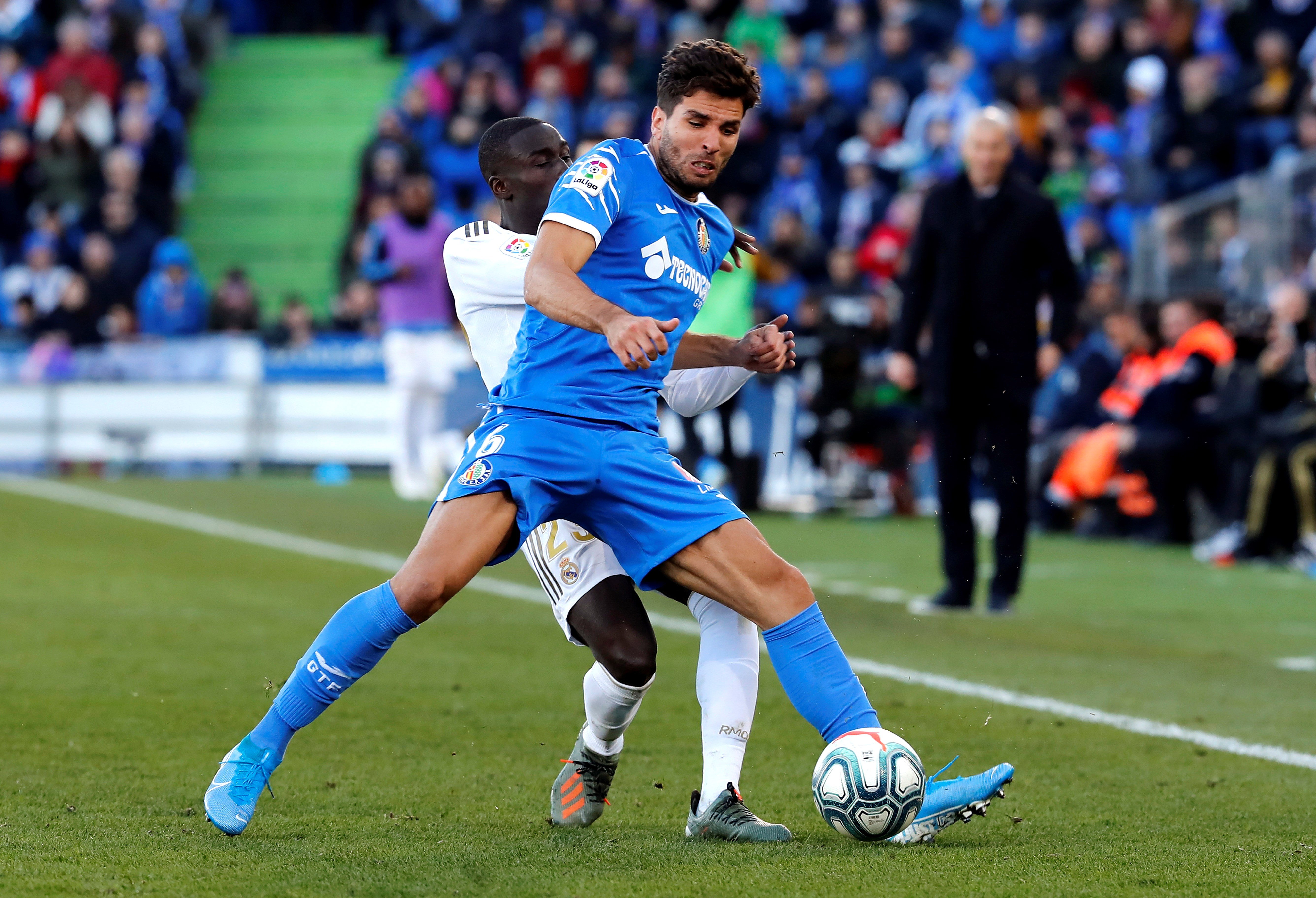 El Espanyol paga la cláusula del central del Getafe Leandro Cabrera