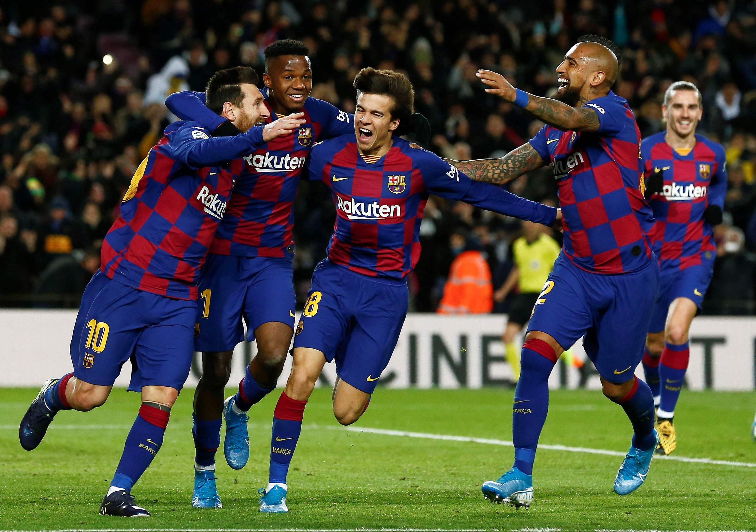 El Barça gana en el debut de Setién