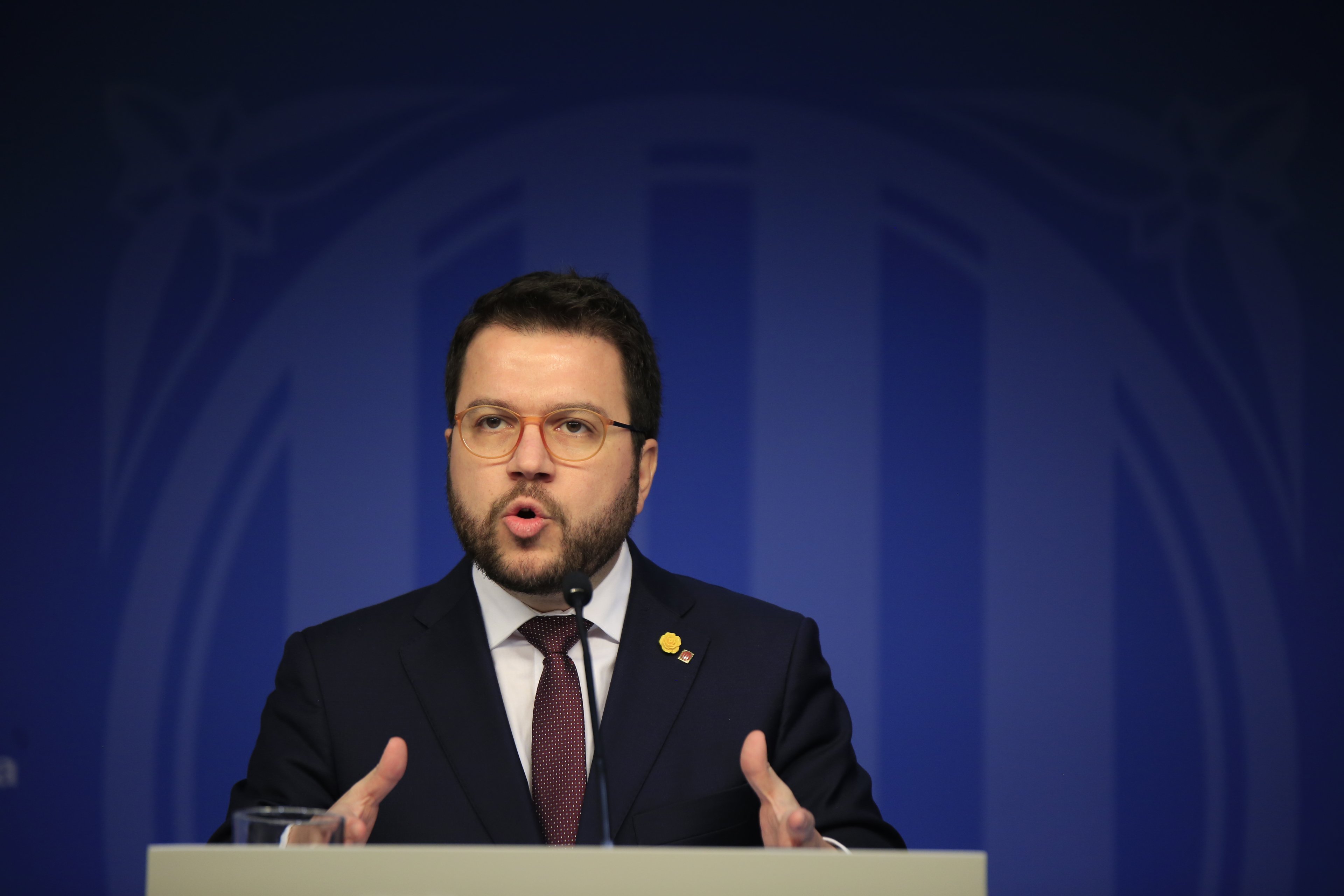 Aragonès: "Los mediadores no garantizan que lo que se acuerde se lleve a cabo"