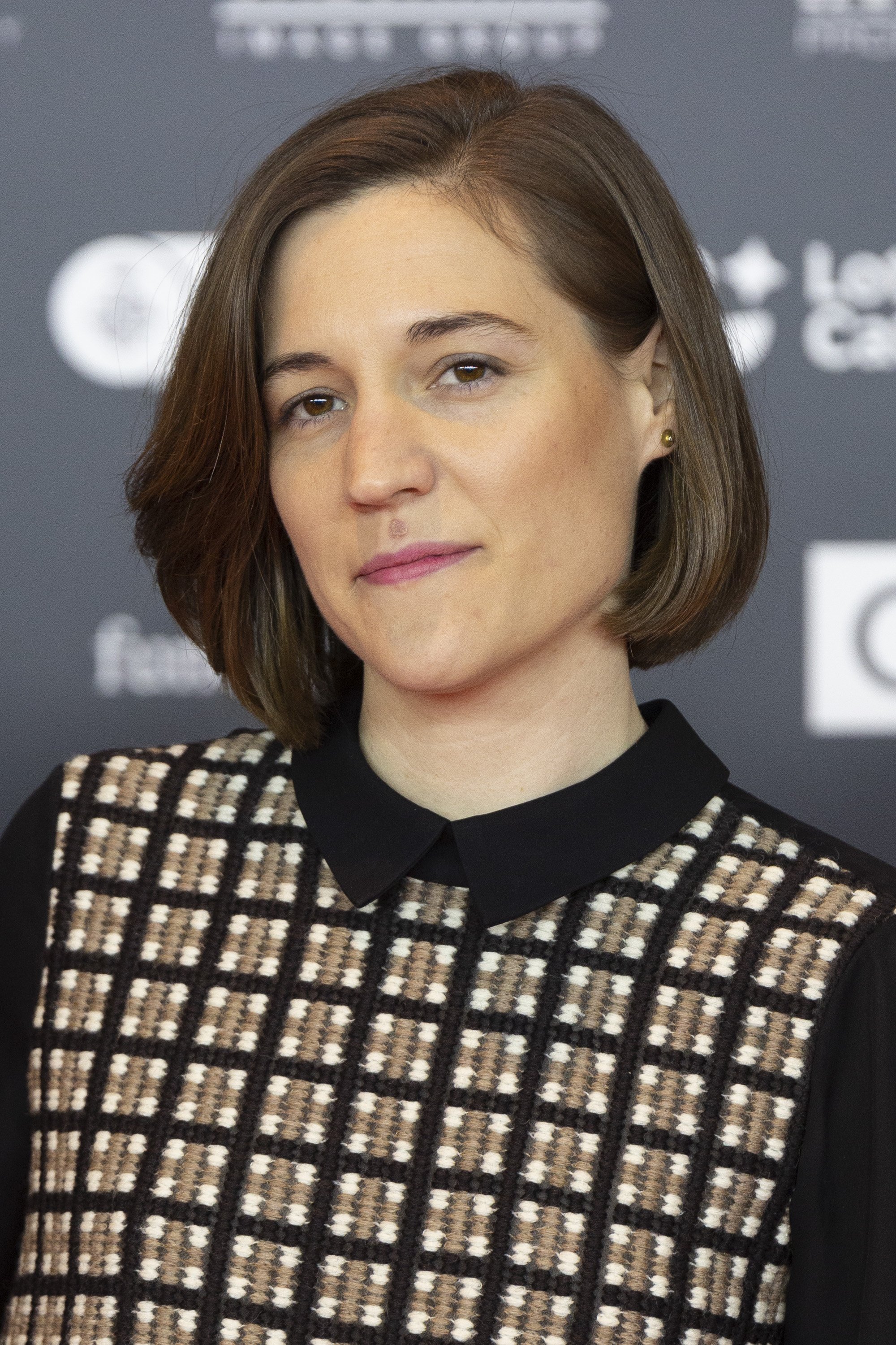 Carla Simón guanya l'Os d'Or de la Berlinale per 'Alcarràs'