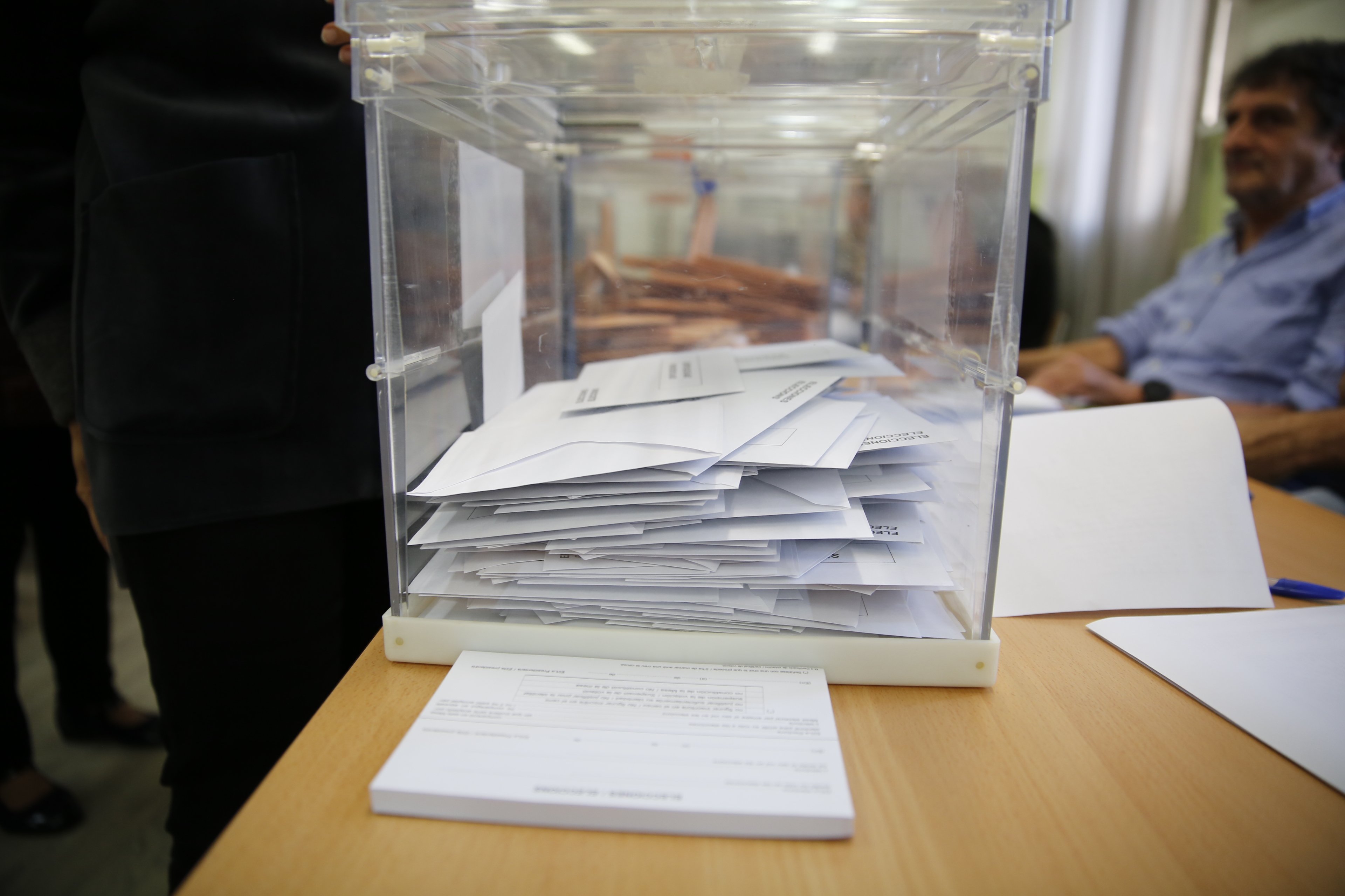 Al menos siete detenidos en Almería por la compra de votos para el 28-M