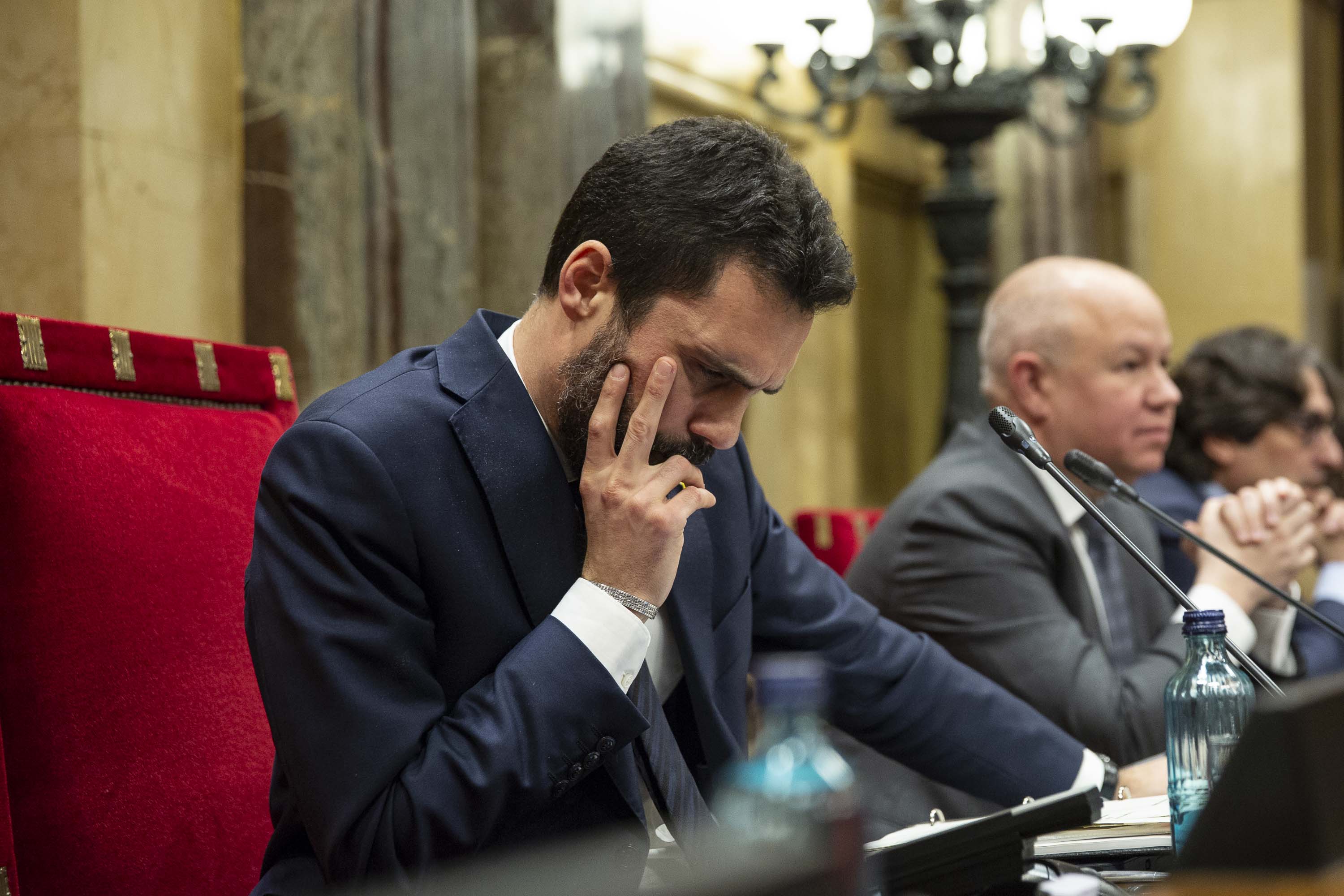 El PSC s'atipa dels problemes tècnics i demana sessions presencials al Parlament