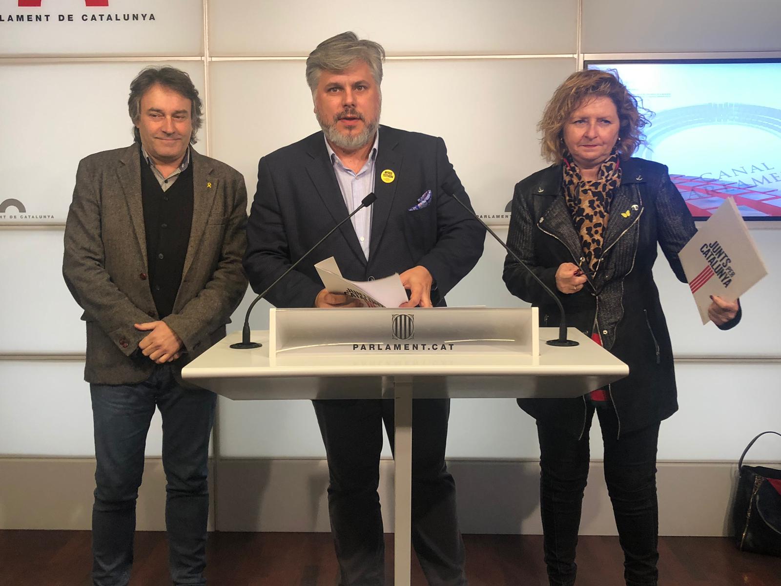JxCat culpa ERC del divorci: de no investir Puigdemont a l'escó de Torra