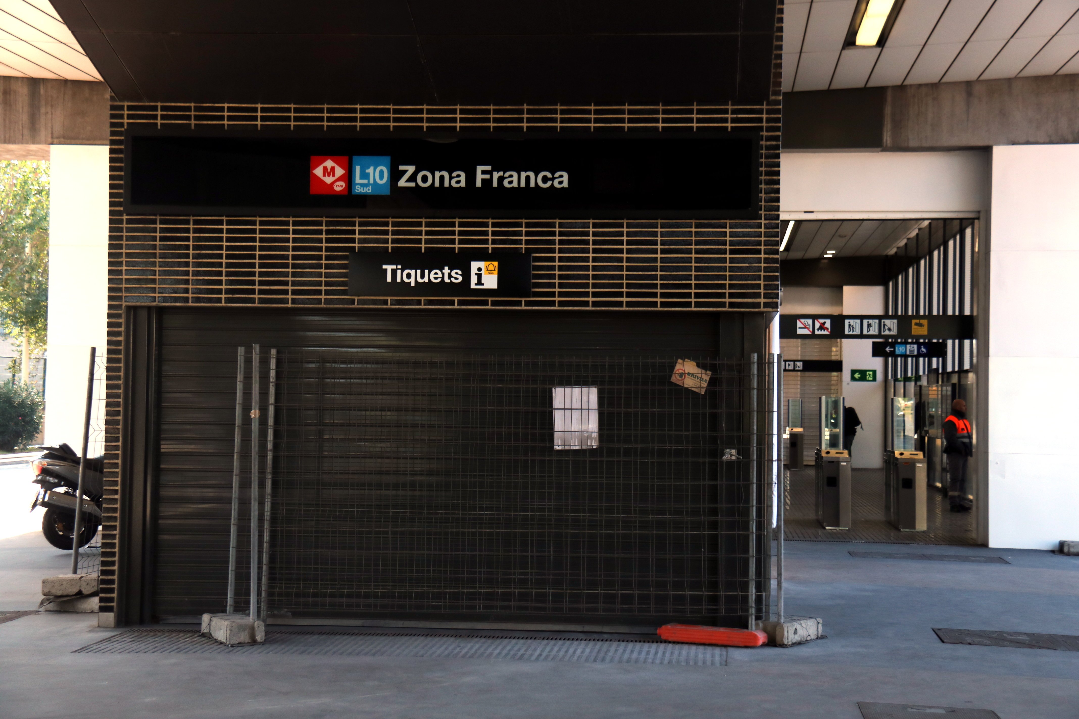 La estación de Zona Franca de la línea 10 Sur de metro abrirá el sábado