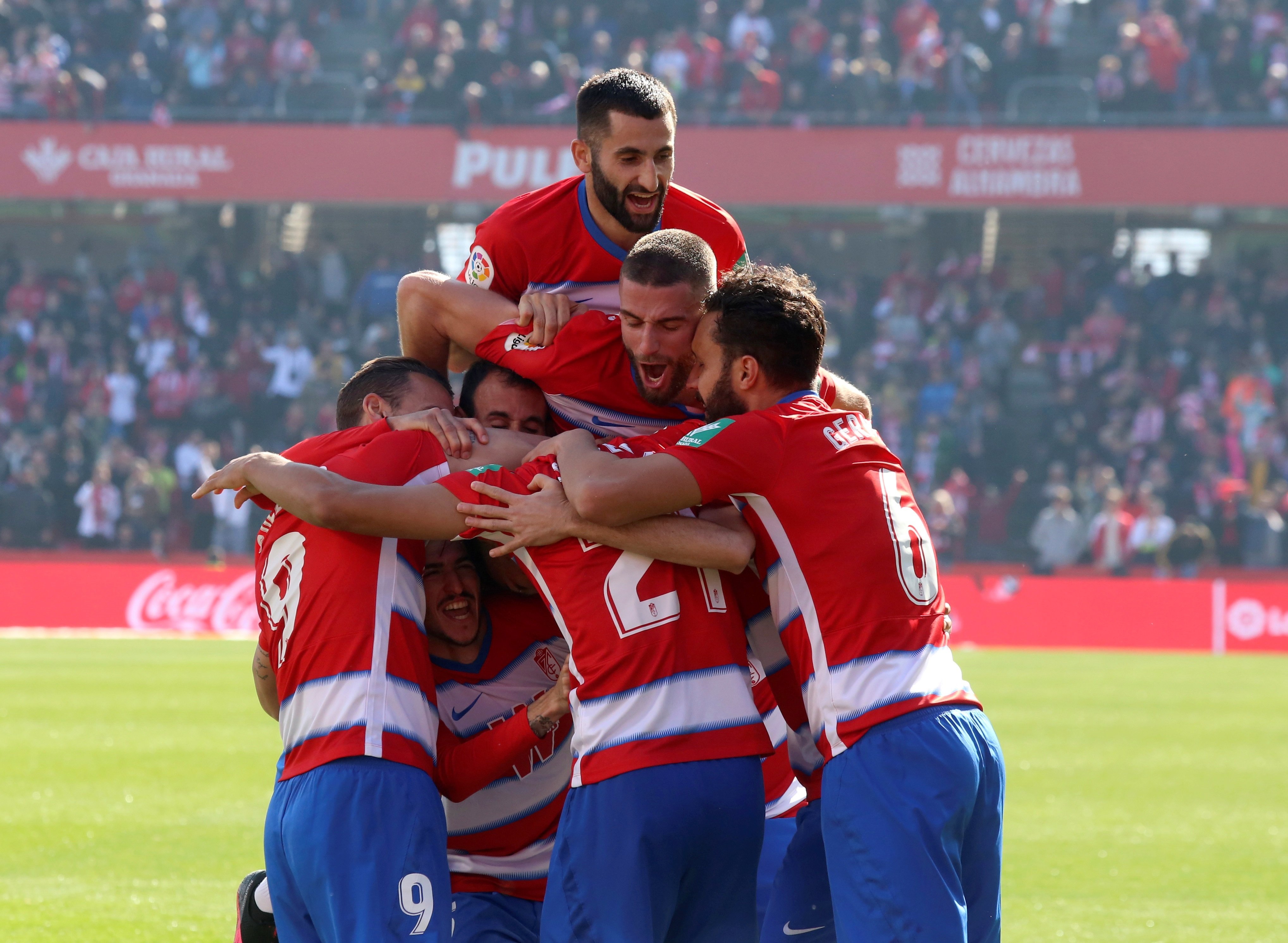 Darder i Naldo condemnen l'Espanyol a Granada (2-1)