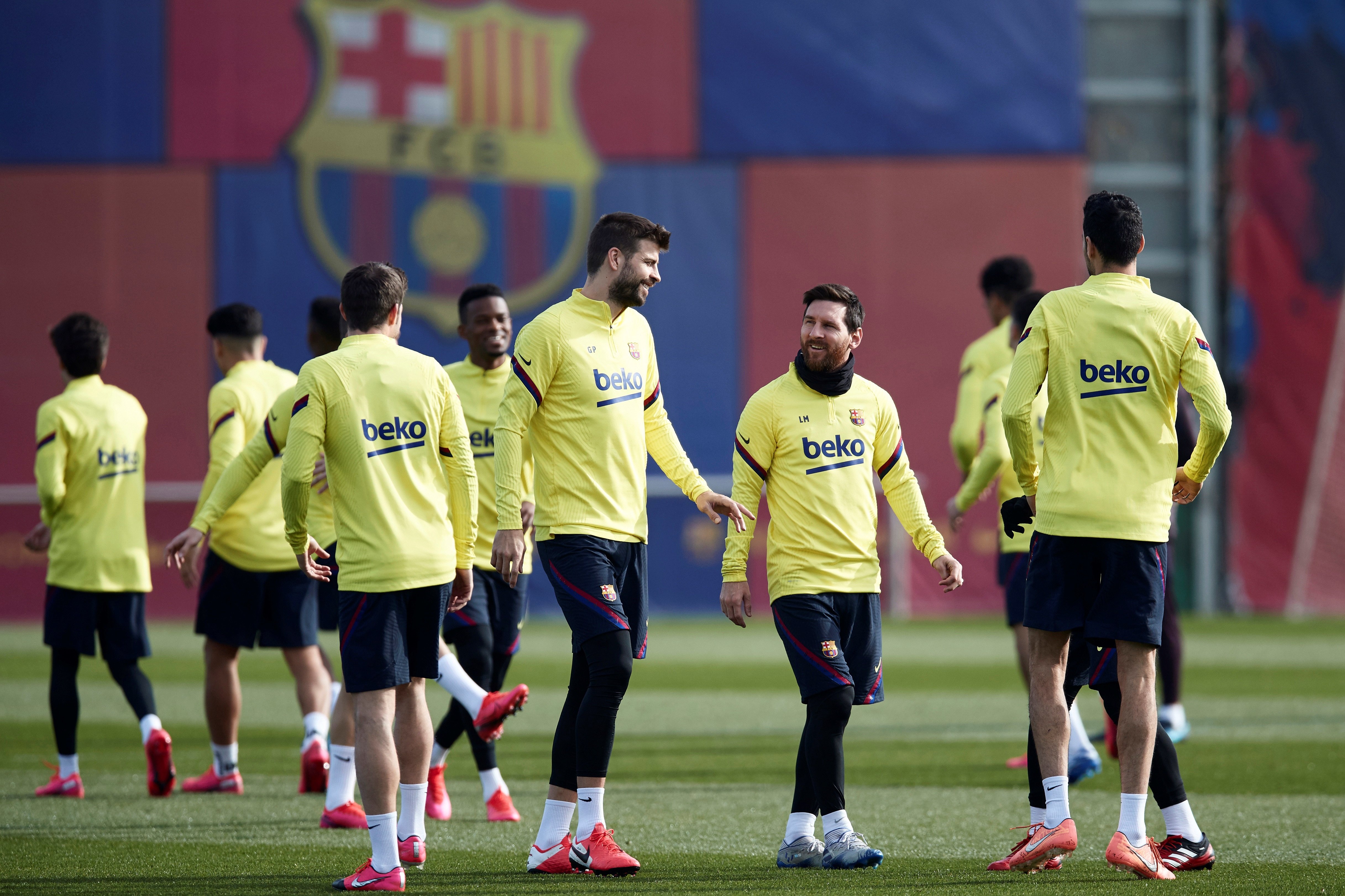 El Barça quiere seguir la estela del Madrid contra el Levante