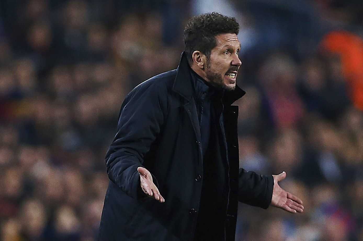 Simeone no quiere los descartes de Flick en el Barça, rechaza el fichaje