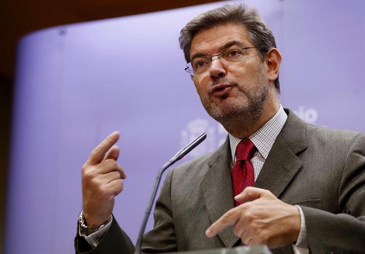 El ministro de Justicia, Rafael Catalá, ha confiado en que el Gobierno y el Parlamento acaten la decisión del TC / EFE
