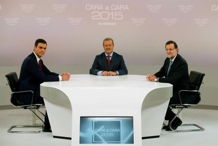 Sánchez, Campo Vidal y Rajoy en la mesa de debate / EFE