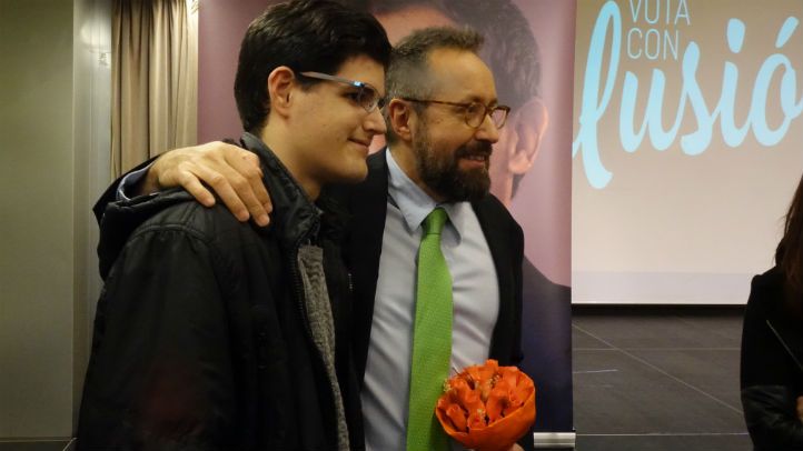 Girauta ha empatitzat amb els assistents a Badalona amb una intervenció farcida d'acudits / PC