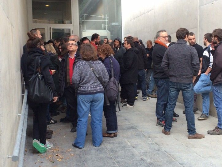 AoZ7wJ9VVYxvxg5oxXbBF4kYx9XRi3I0DnXRJhsHbqRR