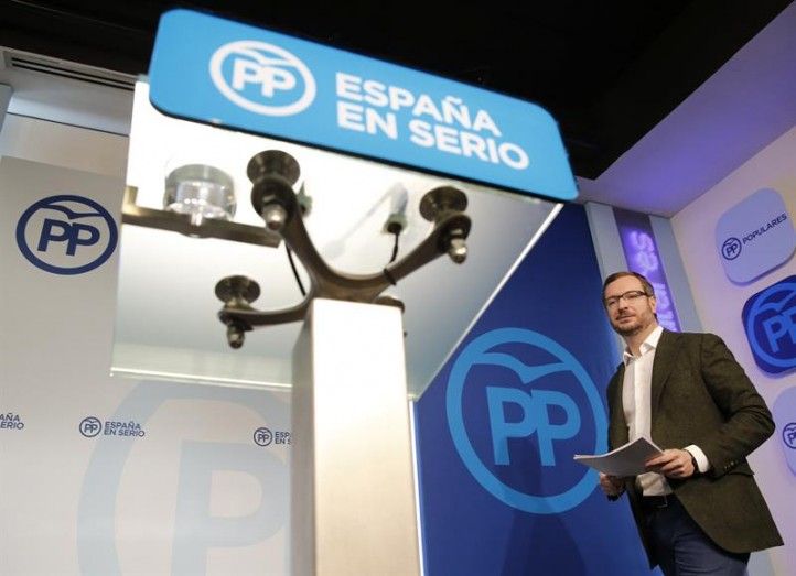 El PP vol que PSOE i Podemos 